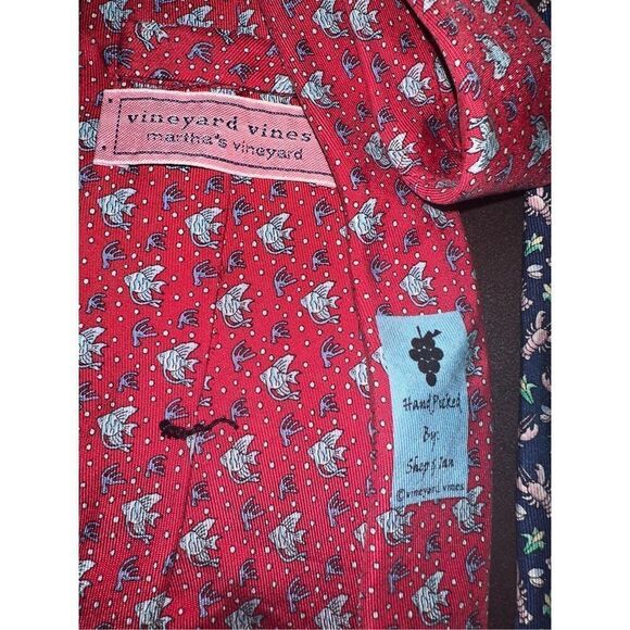 Vineyard Vines Martha’s Vineyard set of 2 Men’s neckties ties blue with pink cra - Picture 5 of 6